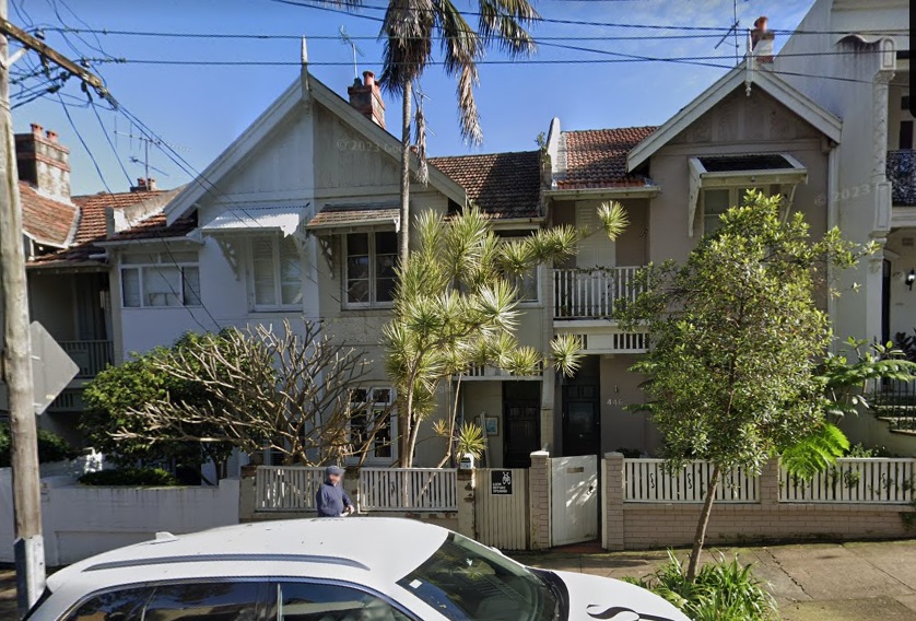 445 Glenmore Road — Leesy